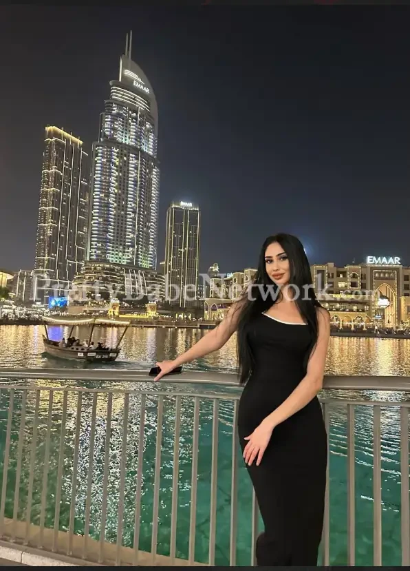 Haifa Turkish Beautiful Celebrity Escort in CP, Delhi 5-Star Hotel - Best in GFE